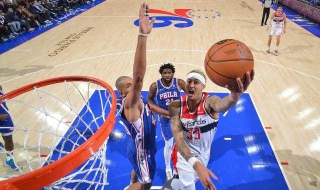 7m体育在线-负场+3！马刺活塞奇才烂到家 过去52场合计1胜51负