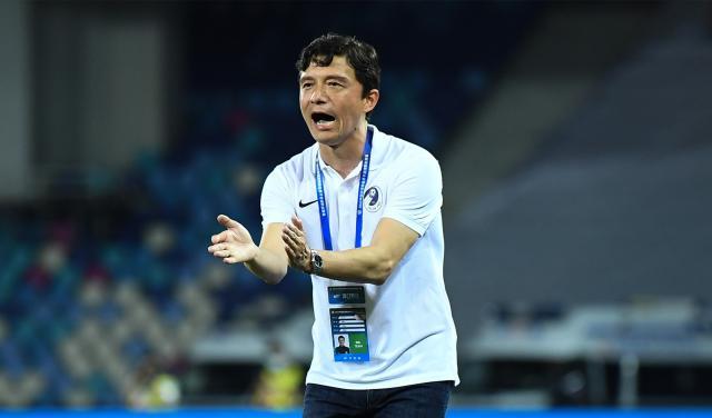 7m体育-仅坐替补席21秒！谢晖开启鸡娃模式带来首胜