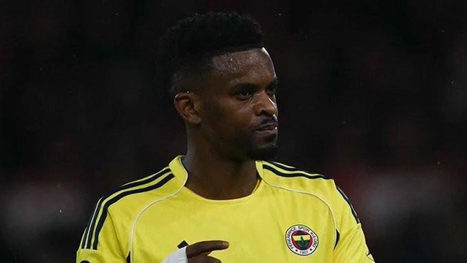 7m体育官方网站-费内巴切官方：塞梅多左膝内侧副韧带部分撕裂，已开始治疗