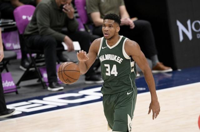 距离冠军仅一步之遥 字母：还得保持耐心 要沉住气